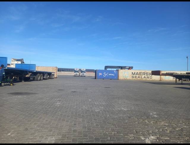 INDUSTRIAL PROPERTY TO RENT IN MARKMAN INDUSTRIAL